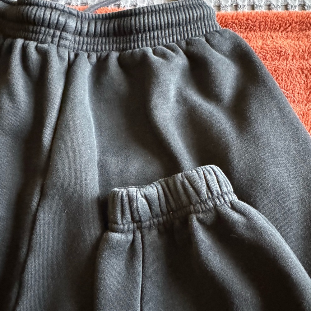 White Fox Black Essentials Joggers - Picture 5 of 6